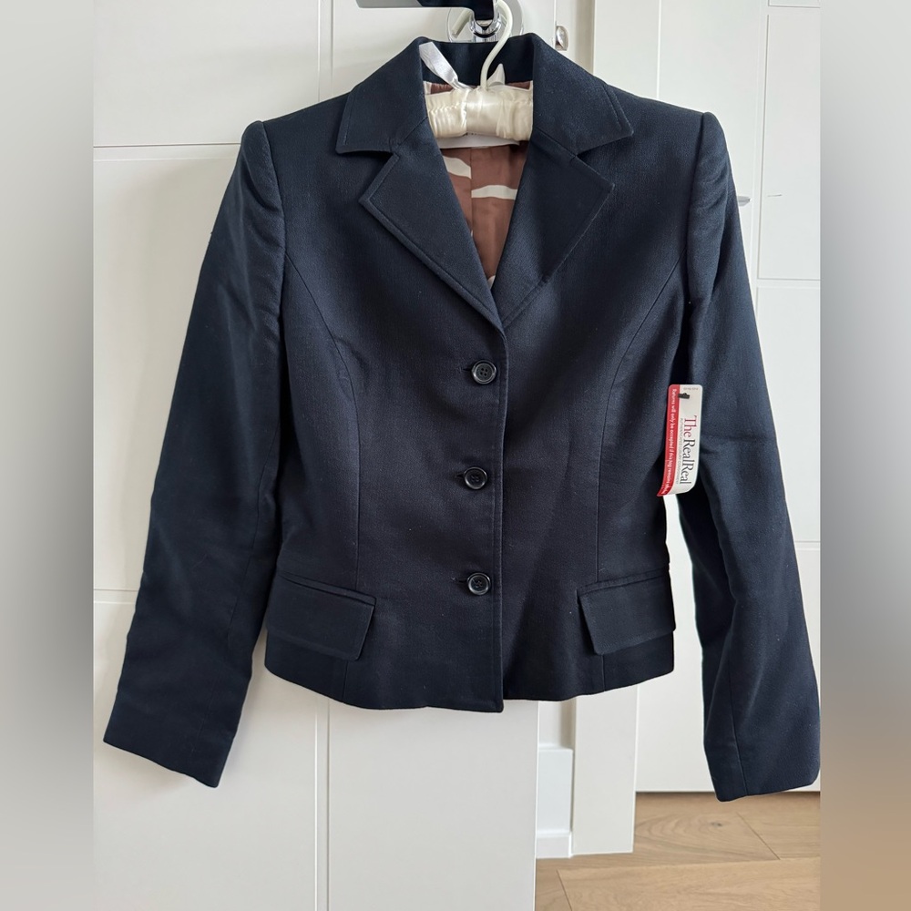 Dolce & Gabbana black skirt suit brand size 42 (2 pieces)